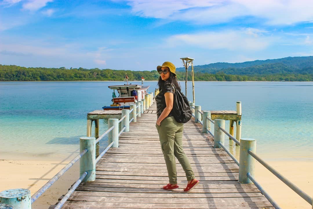 5 Daya Tarik Wisata Pantai Tanjung Lesung INFO TANGERANG